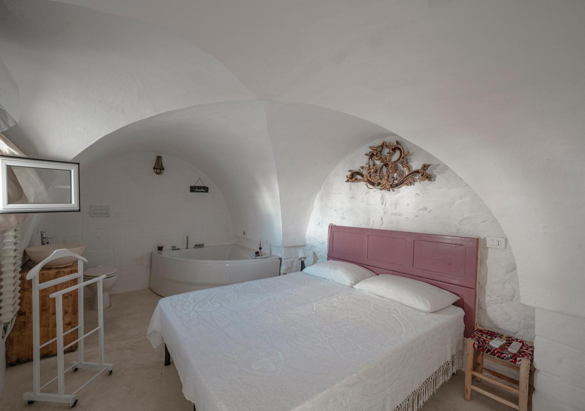 Casalice - Tradizione E Comfort A Ostuni Exterior photo